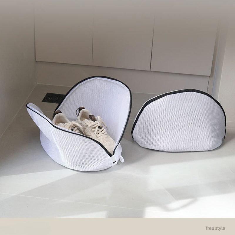 Siatkowe worki do prania butów – Sneaker Care Cleaning Kit recenzja i cena